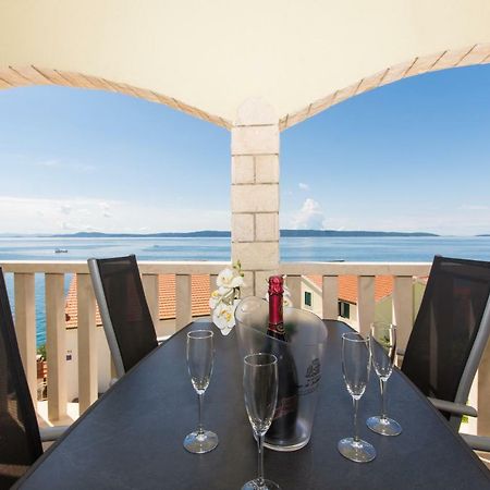 Villa Bubi Трогир Екстериор снимка