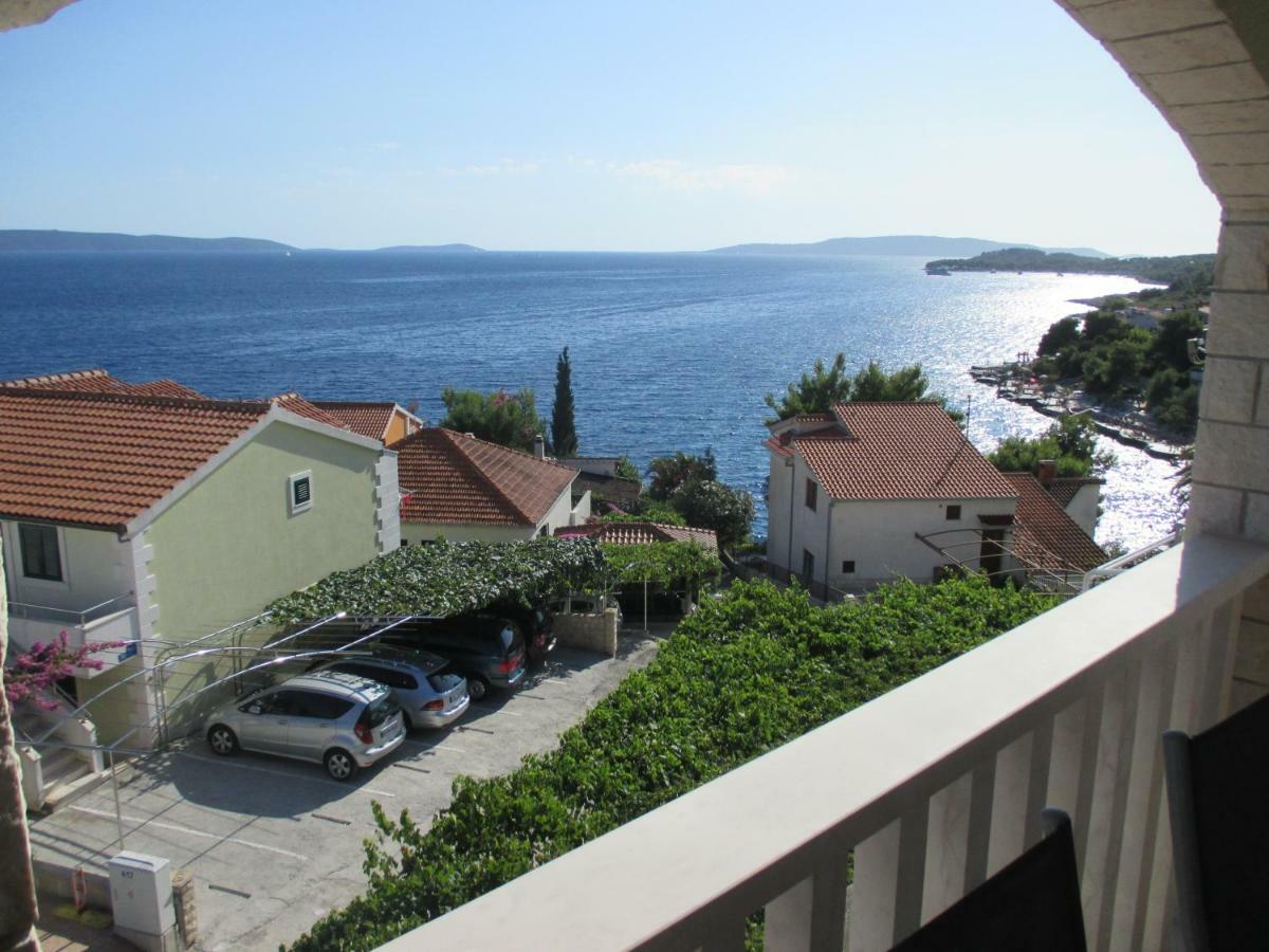 Villa Bubi Трогир Екстериор снимка